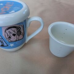 けいおんマグカップ　【未使用品】　茶こし付きの画像