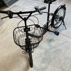 黒の自転車