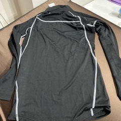 新品未使用　裏起毛　ハイネック　長袖　140 黒  男女兼用の画像