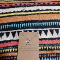 ▼J→→→M26-1★白銀のオープンハート 中空シンプル プラチナ仕上げ 925シルバーネックレス 誕生日プレゼント秋祭連休ギフト国内発送の画像