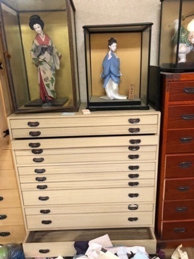 中古のキリタンス、家具、レコードオーディオセットなど