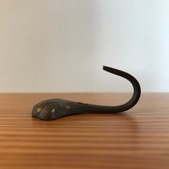 【真鍮製フック３個セット】ヨーロッパアンティーク調 シェルフックの画像