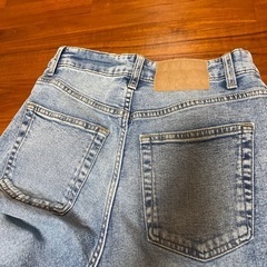H&M  ジーンズの画像