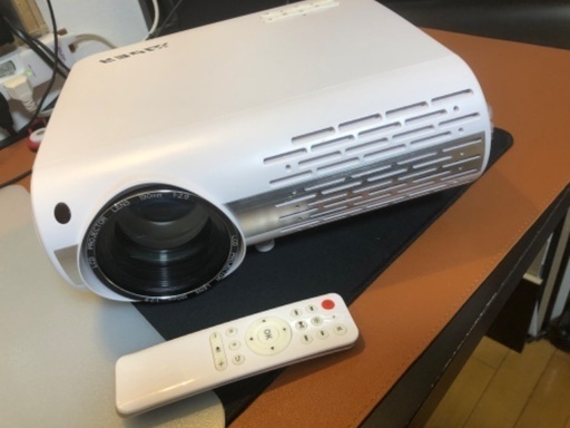 YABER Y30プロジェクター！明るさ驚異の9000lm！