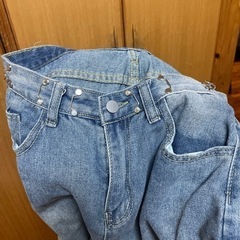 SHEIN  ジーンズの画像