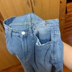 SHEIN  ジーンズの画像