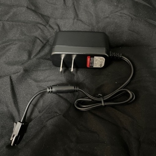 東京マルイ　ニッケル水素専用　バッテリー充電器