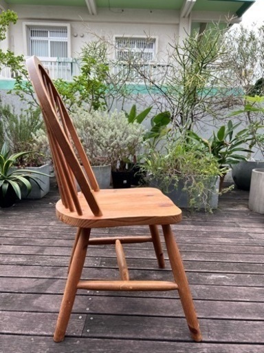 ダイニングチェア　４脚