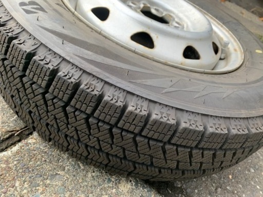 BRIDGESTONEウィンタータイヤ新品13インチ