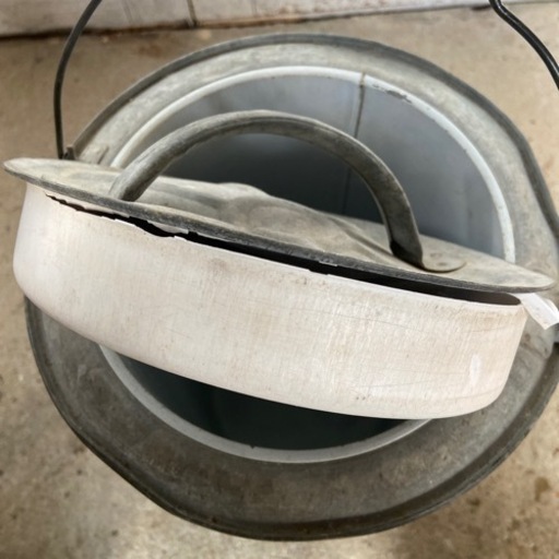 ビンテージ igloo イグルー ウォータージャグ クーラー 3GAL メタル