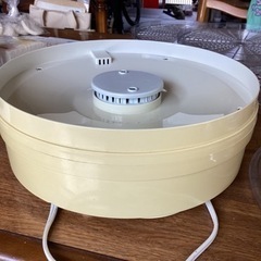 フードドライヤーの画像