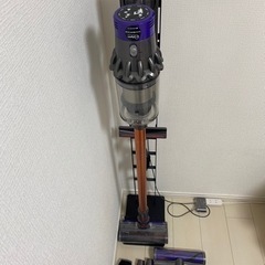 サイクロン掃除機Dysonダイソン V8 の画像