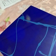 ヨックモック　空き缶の画像