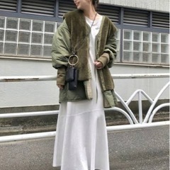 カスタネ マルチウェイベスト付きミリタリーコートの画像