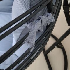 ハンキングチェアの画像