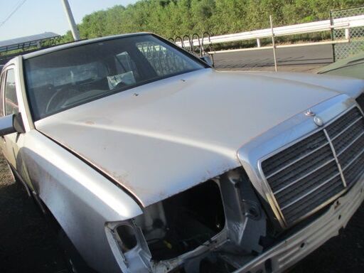 ＭB-124-300Ｅ-外装部品右フロントフエンダー販売