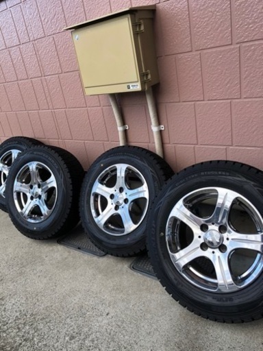 スタッドレスタイヤ(アルミ付き)