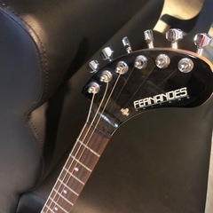 FERNANDES ぞうさんギター　MINI GUITARの画像
