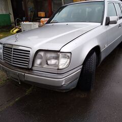 ベンツ124-E280レストアーベース車両販売