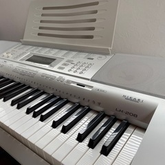 カシオ　CASIO  LK-208   光ナビゲーション　キーボードの画像