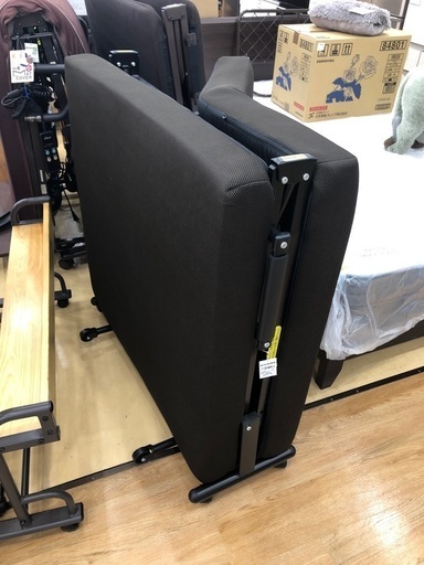 折りたたみベッドソファ　ニトリ