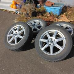 スタッドレスタイヤ　アルミホイール　215/60R17　　