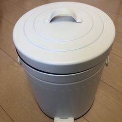 【ニトリ】ソフトクローズ ゴミ箱