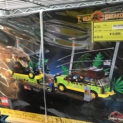 【未使用品】LEGO ジュラシックワールド T-レックスが大あばれ