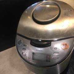 炊飯器