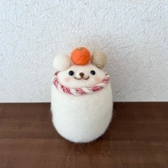 羊毛フェルト ころんと可愛い白くまさん ★作家さんのハンドメイド品★