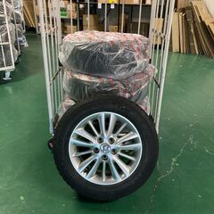 ★★クラウン純正ホイール付：スタッドレスタイヤ４本 【215/60R16 95Q】★★