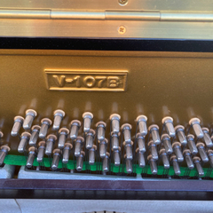 ピアノ　ビクターの画像