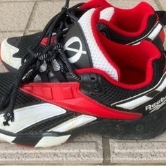 値下げ、Reebok子供靴。