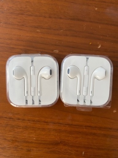 iPhone イヤホン　2個セット
