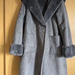 美品ムートンタッチコート