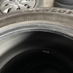 ダンロップスタッドレス　225/55R17 4本