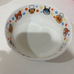 お皿　アンパンマン