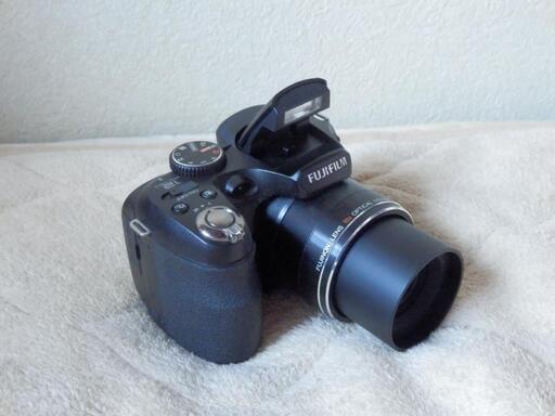 ❤️動作品★28mm望遠504mm★S2500HD★便利な乾電池式FINEPIX