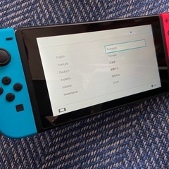 任天堂switch本体【値引き可能】