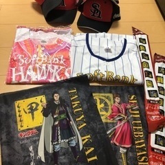 【受け渡し者決定】ソフトバンクホークス 帽子&応援旗&ユニホーム...
