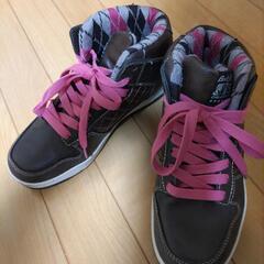 女児　靴　冬用　24センチ