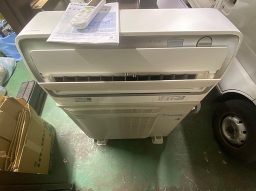 極美品 20年製 DAIKIN ルームエアコン ~12畳 ~3.6kW 100V ダイキン 水内部クリーン 自動運転 ファミリー 激安 冷房 暖房 生活家電 激安 格安 破格 安い 特価 特売 セール オシャレ 可愛い かっこいい