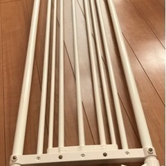 つっぱり収納棚　伸縮式　幅約116〜190  奥行き33㌢