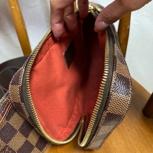 ルイビトン　ダミエ　ポーチ