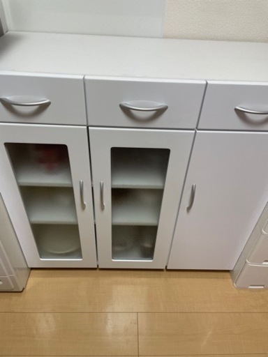 食器棚