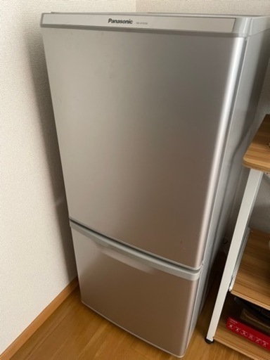 Panasonic冷蔵庫　NR-B149w  148L