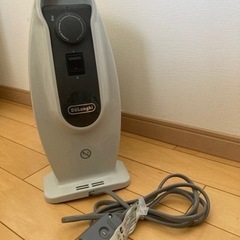 デロンギ DeLonghi ミニオイルヒーター 1~3畳用  RHJ01A0505-DWの画像