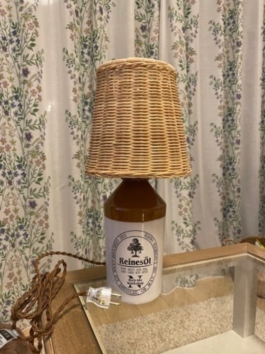 テーブルライト/テーブルランプ