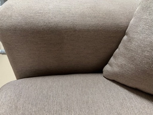 カウチソファ ベージュ クッション付き