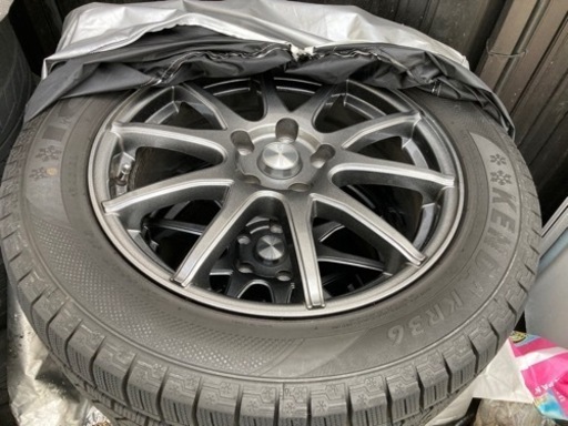 美品スタッドレスタイア&アルミホイール 225/55/R17